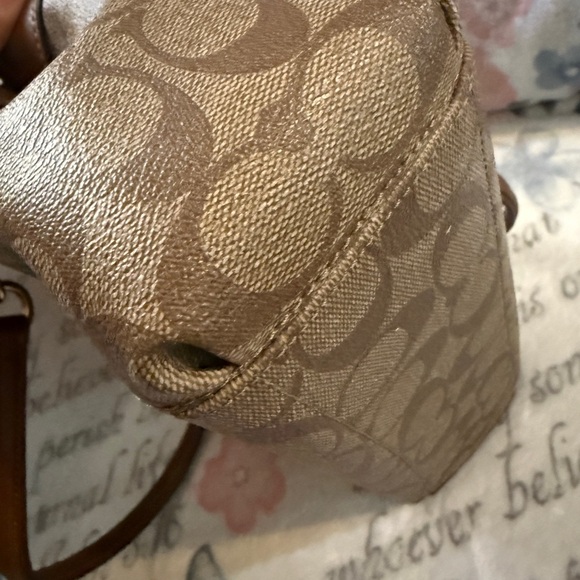 Coach Mini Brooke Carryall in signature canvas Style No. F26139 with straps EUC - Picture 7 of 16